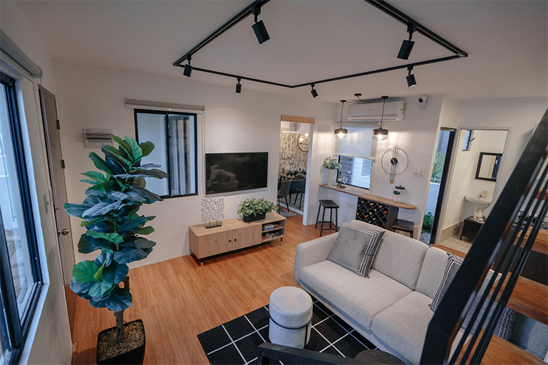 PHirst Park Homes Dua